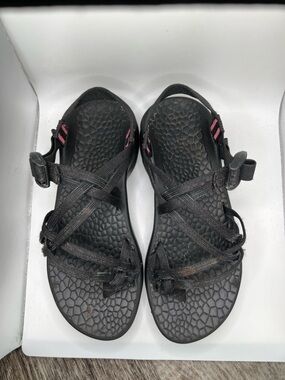 Women’s Chaco Sandals Size 8